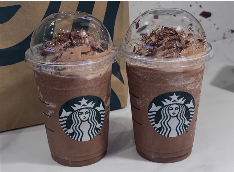 星巴克(天津生态城季景天地店)