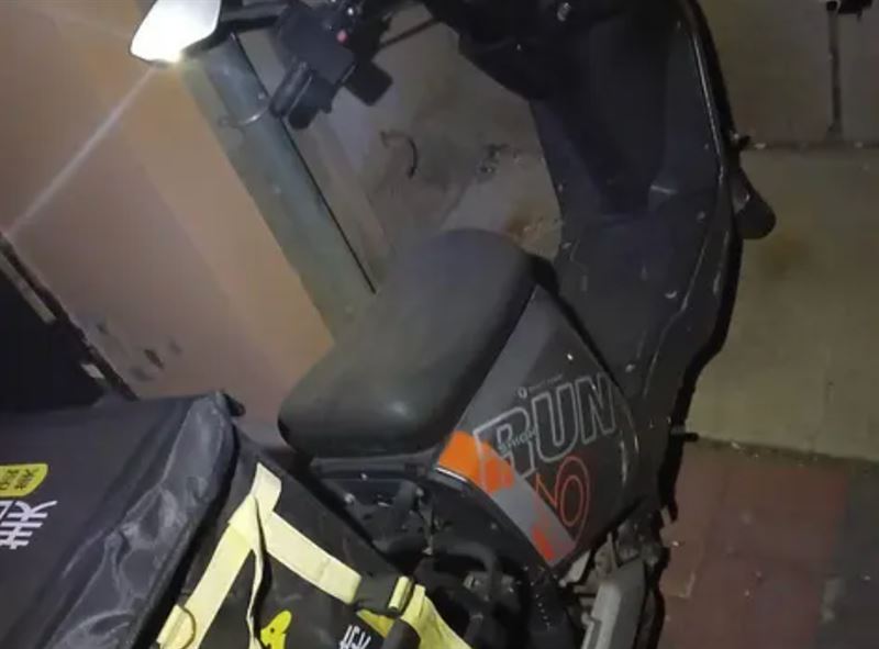 九成新的美团外卖车，没有电瓶，价格能研究给钱就卖